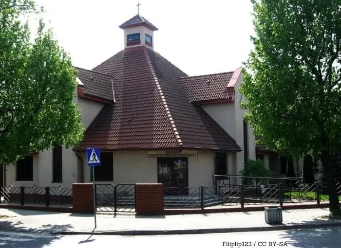 W Bełchatowie ruszyła budowa wodnego placu zabaw. Dzieci czekały na to długo