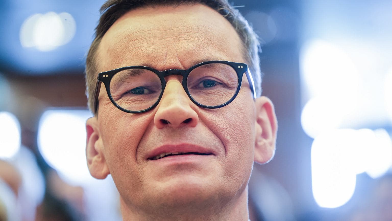 Morawiecki może zmienić układ sił. Takie poparcie otrzymałaby jego partia [SONDAŻ]