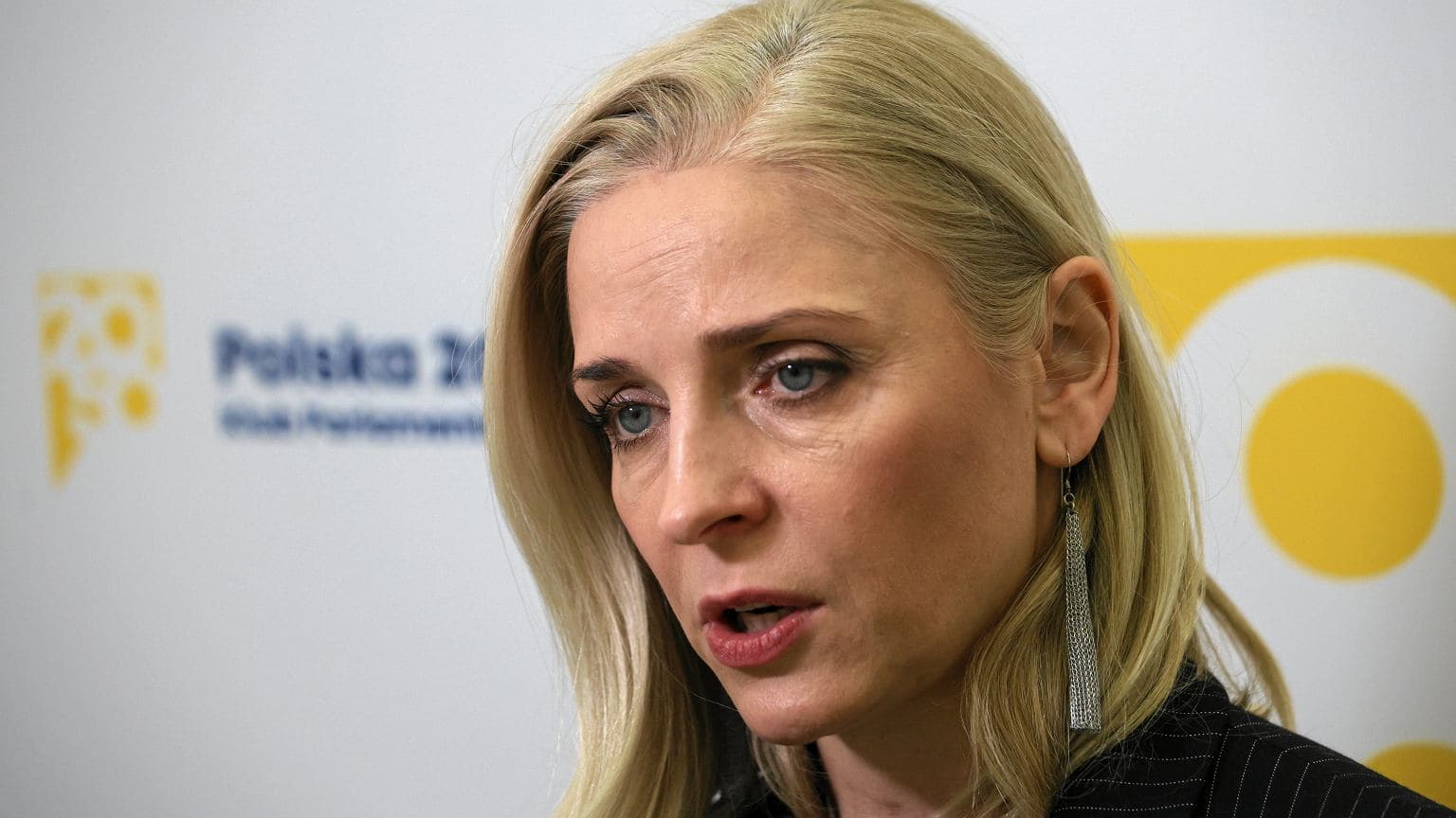 Mucha wprost o rozpadzie Polski 2050. Jest rozczarowana Hołownią. 'Uważał, że wie lepiej'