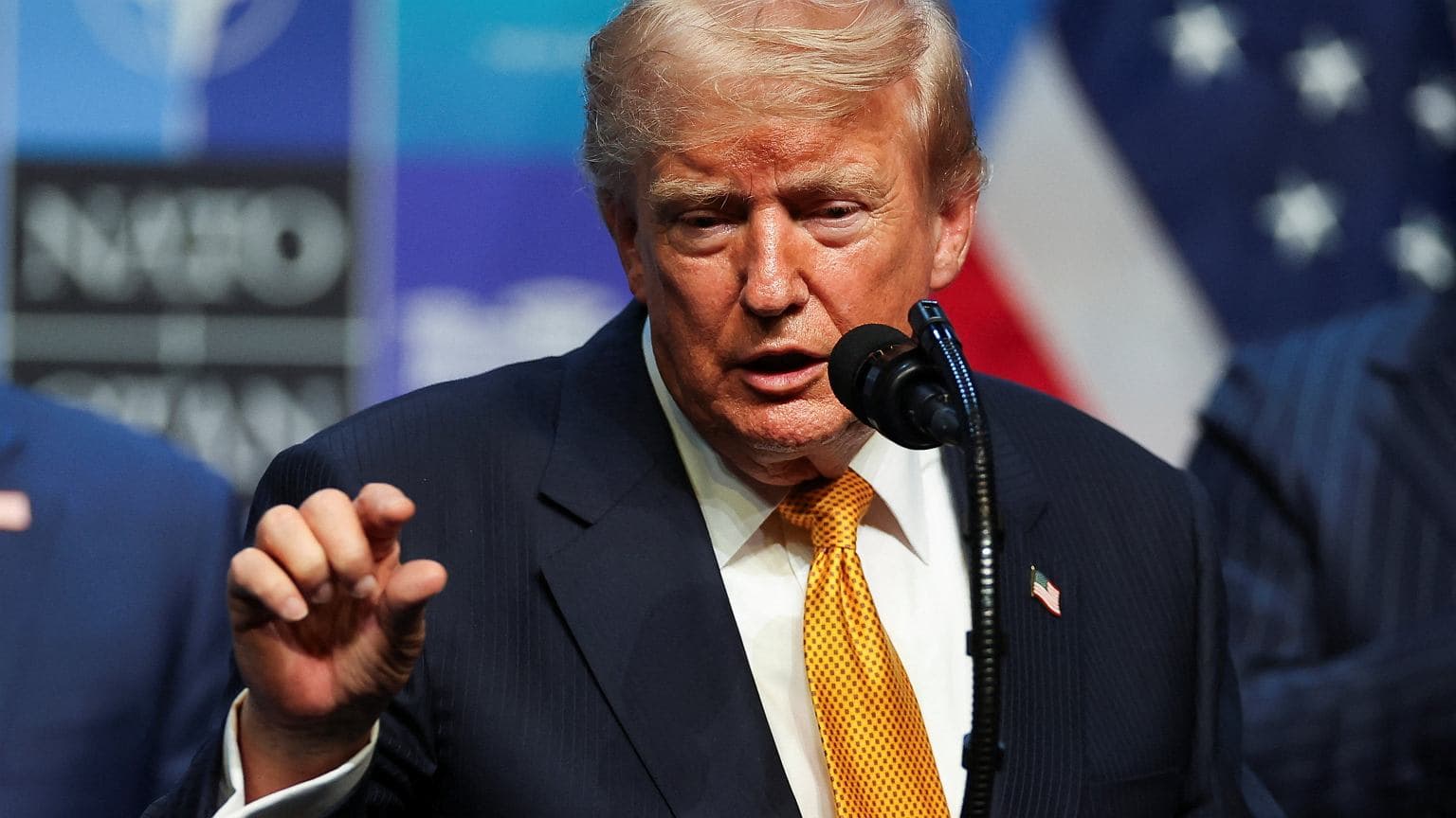 USA oraz Iran wymieniają ataki. Trump: Dzwonili niedawno, bardzo chcą zawrzeć porozumienie