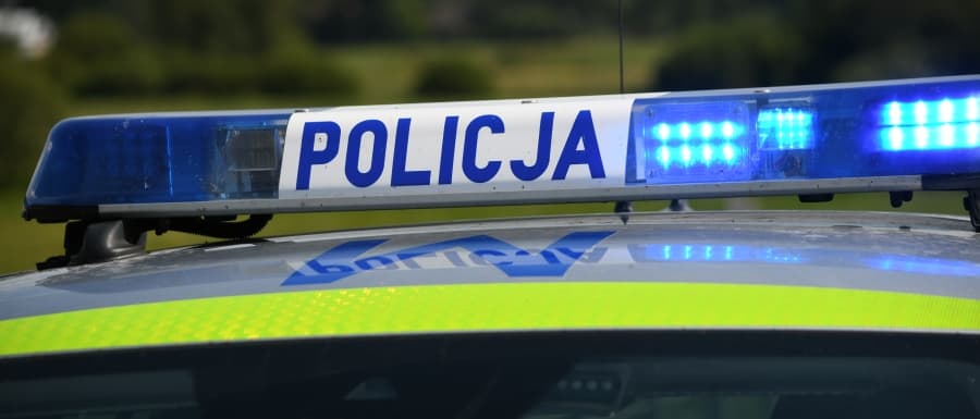 Policjanci zatrzymali dwóch poszukiwanych przez sąd mężczyzn