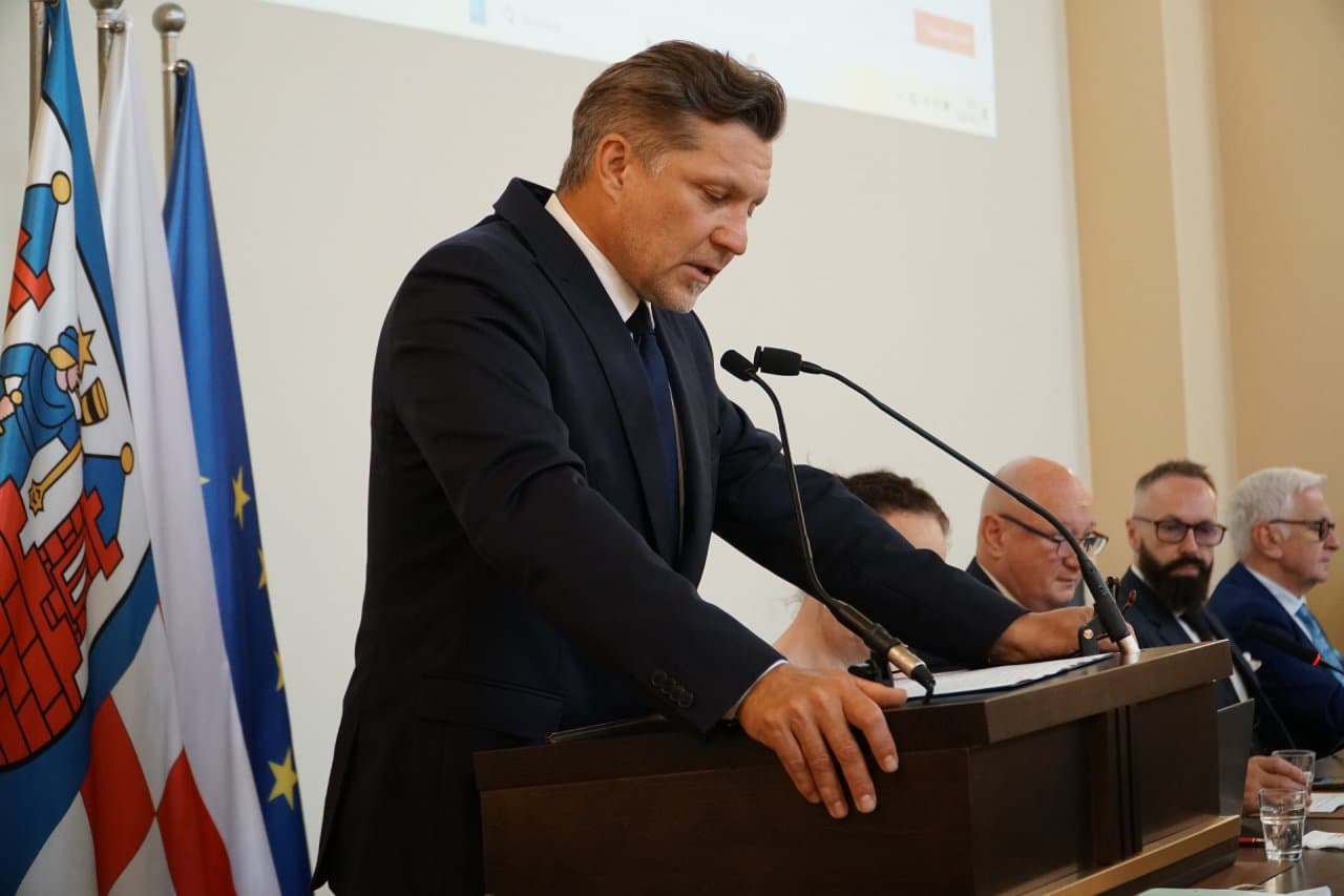 Prezydent Kalisza zdał egzamin. Jest wotum zaufania i absolutorium dla włodarza