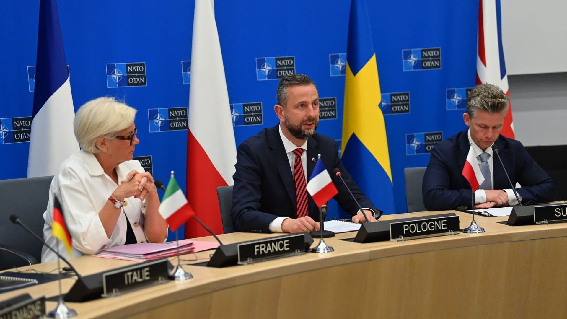 Poniedziałkowy przegląd mediów; MON przed szczytem NATO; Orka i koniec wielkich zakupów?