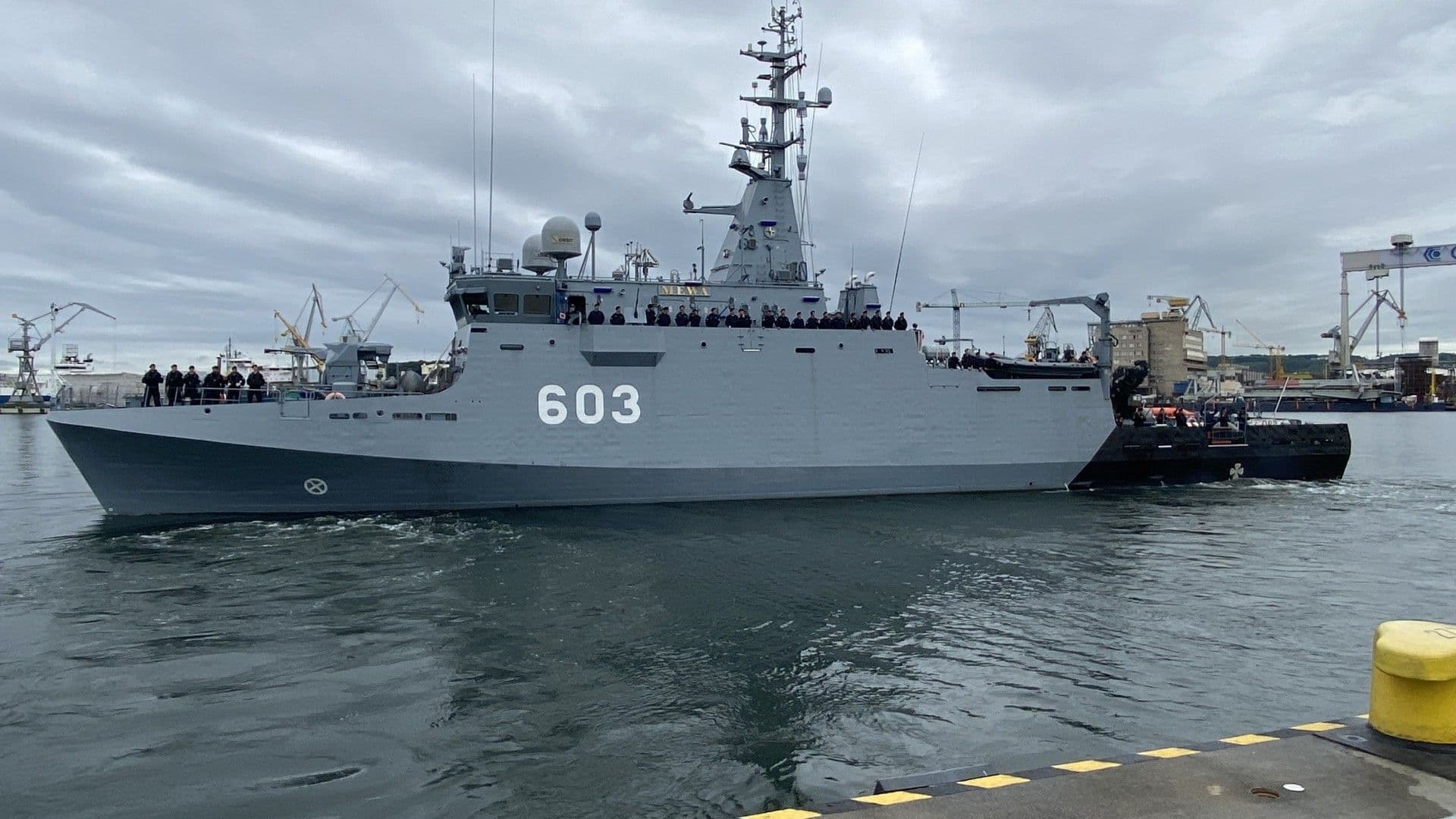 Niszczyciel min ORP Mewa w stałym zespole okrętów NATO [FOTO]