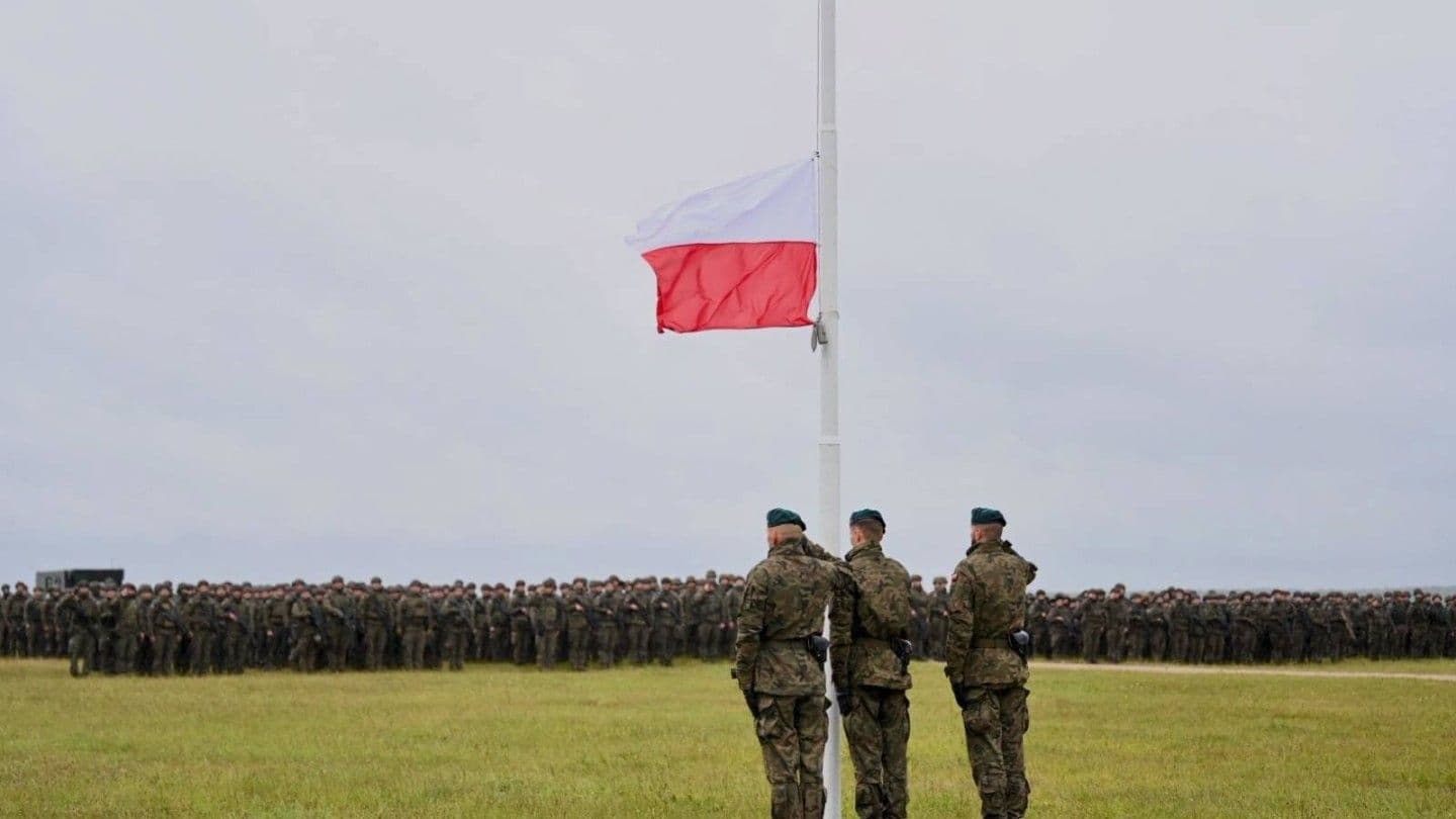 Nie tylko generałowie testują nowe mundury