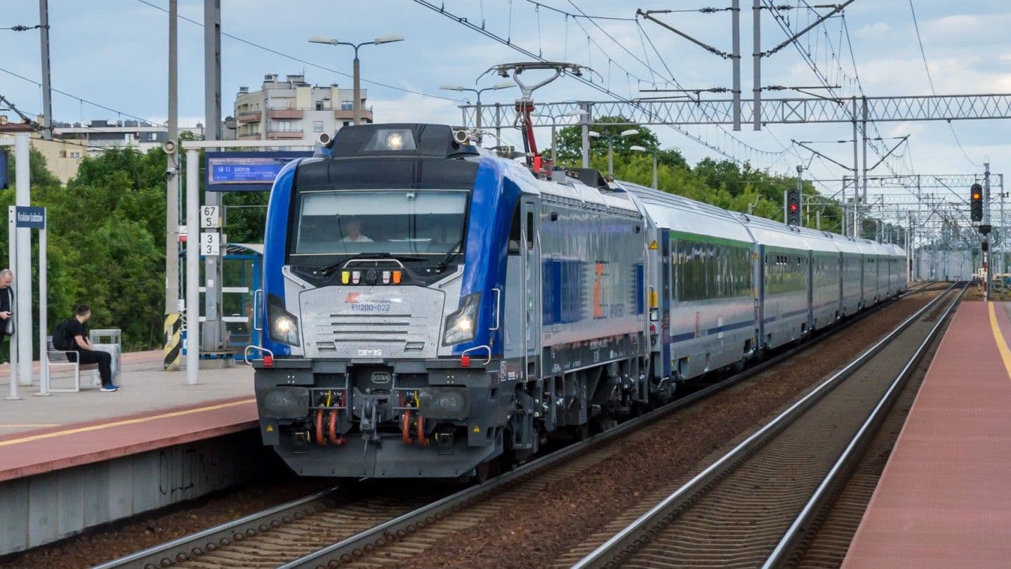 Pierwsze miesiące z GSM-R na polskiej kolei. Problemów nie brakuje