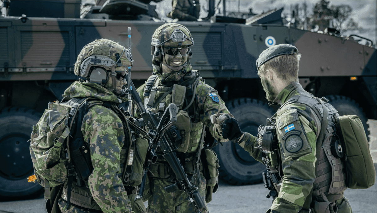Francja wzmocni północną flankę NATO w Finlandii