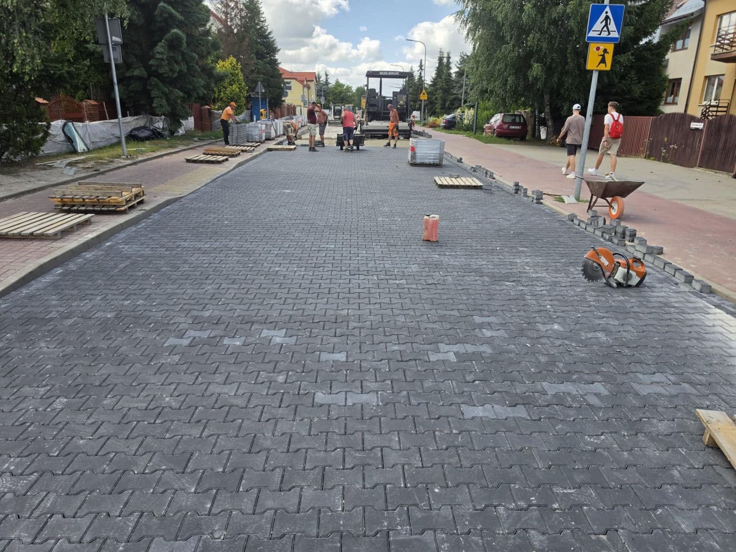OŻARÓW MAZOWIECKI Trwa remont ulicy Romana Dmowskiego