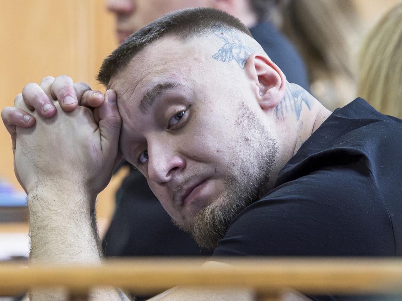Tatuaże Łukasza Żaka. Ta analiza nie zostawia złudzeń