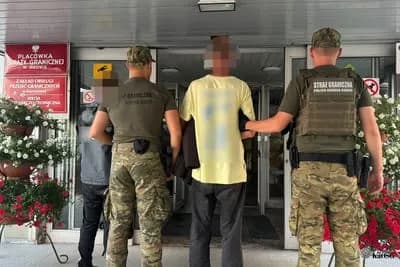 Alkohol za kierownicą to był dopiero początek. Oboje deportowani z Polski