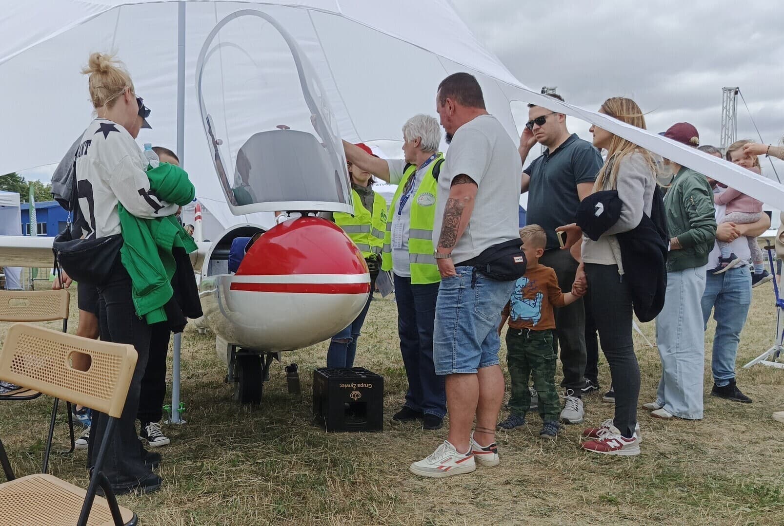 Fly Fest 2026 wystartował. Dwa dni lotniczych emocji na piotrkowskim lotnisku