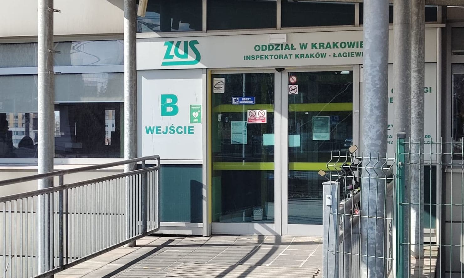 Emerytura w zasięgu kilku kliknięć. ZUS udostępnił nowe informacje o stanie kont ubezpieczonych
