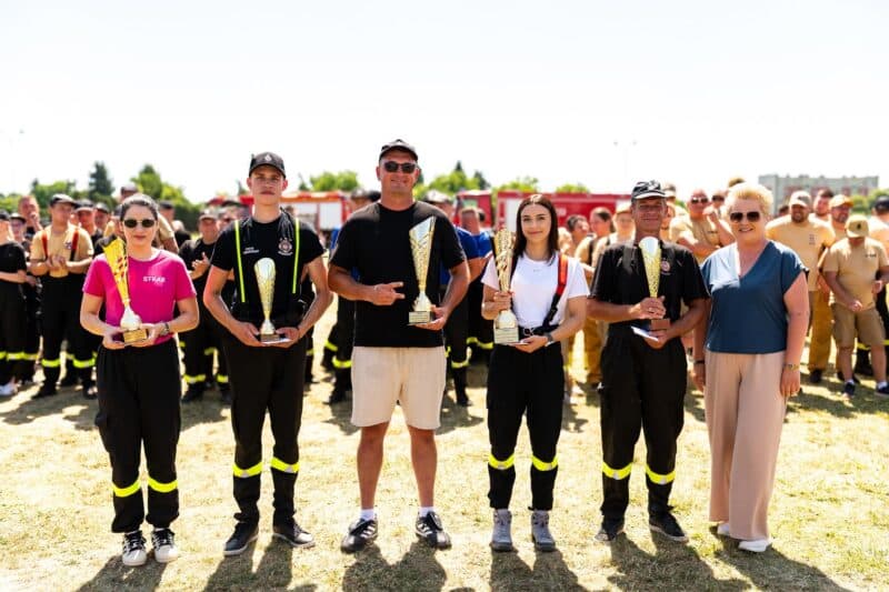 Strażacy z Gminy Ojrzeń pokazali, że nawet morderczy upał nie jest w stanie ich zatrzymać