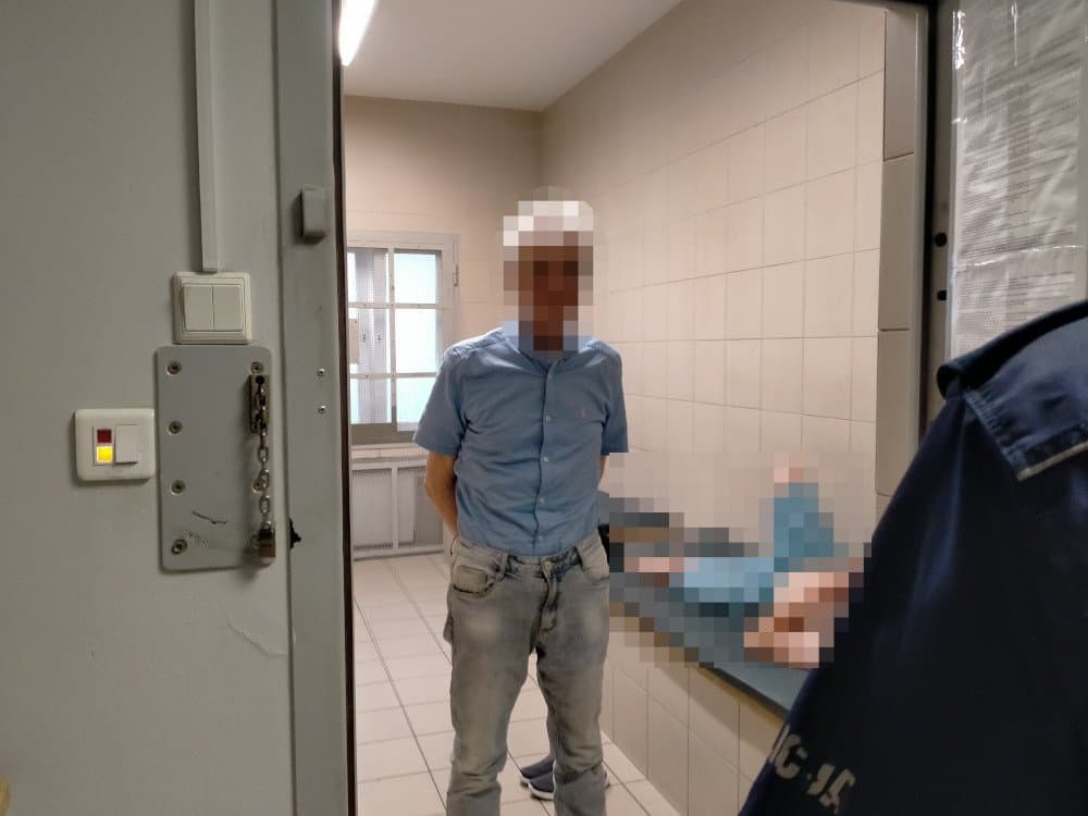NOWEGroził zamachem bombowym na Karola Nawrockiego. 77-latek zatrzymany