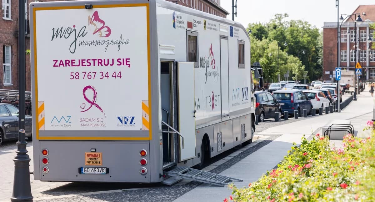 Badanie, które ratuje życie. Mammobusy ruszają w trasę po Podlasiu [HARMONOGRAM]
