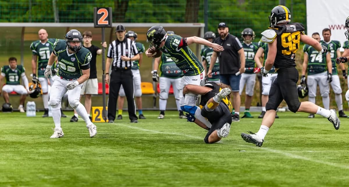 Bitwa na noże o Polish Bowl! Lowlanders Białystok w grze o półfinał mistrzostw Polski