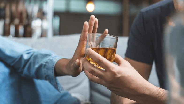 Rząd szykuje ostrzejsze przepisy w sprawie alkoholu