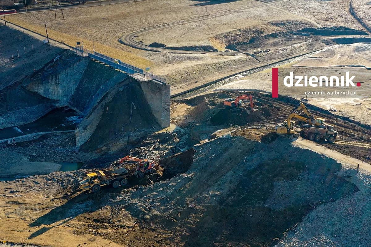 Opinia biegłych później niż planowano. Prokuratura wydłużyła termin do końca września