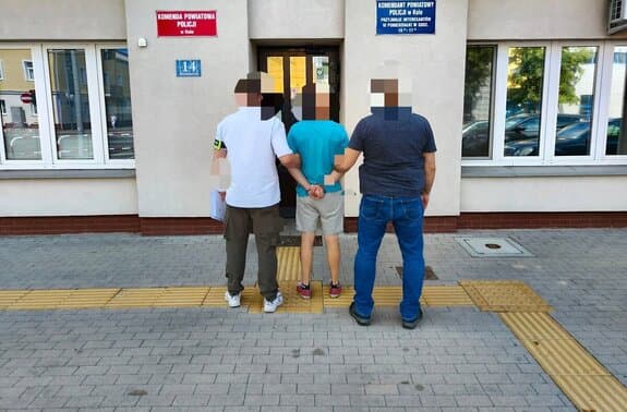 Blisko pół kilograma narkotyków nie trafi na rynek. 39-latek tymczasowo aresztowany
