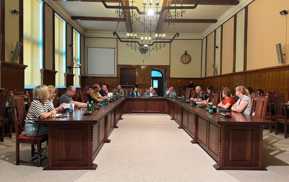 Posiedzenie MZZK w związku z nadchodzącymi upałami W środę, 24 czerwca w Urzędzie Miejskim w Elblągu odbyło się posiedzenie Miejskiego Zespołu Zarządzania...