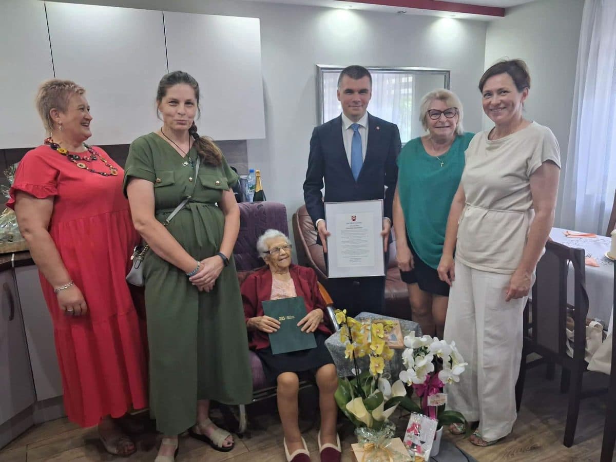 Setne urodziny Pani Genowefy Sokołowskiej z gminy Oleszyce