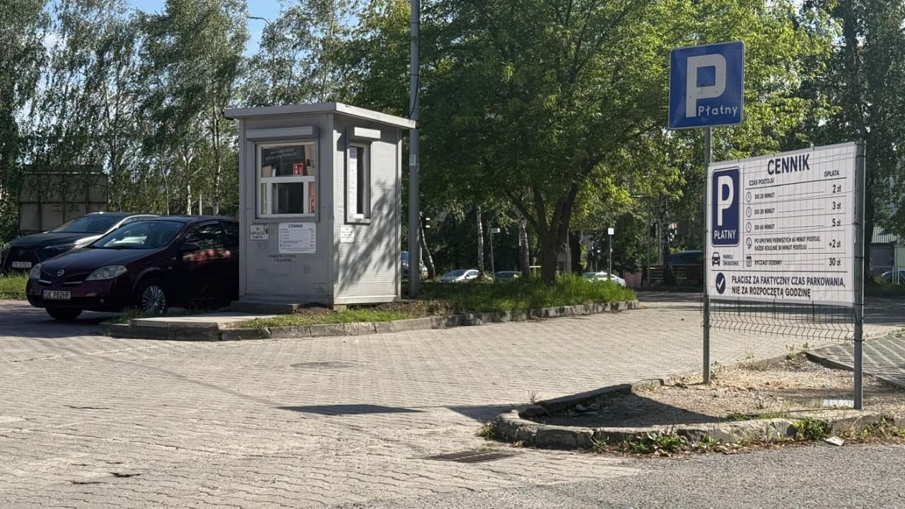 MIASTO Parking przy ul. Kościuszki znów płatny. Sprawdź, ile zapłacisz