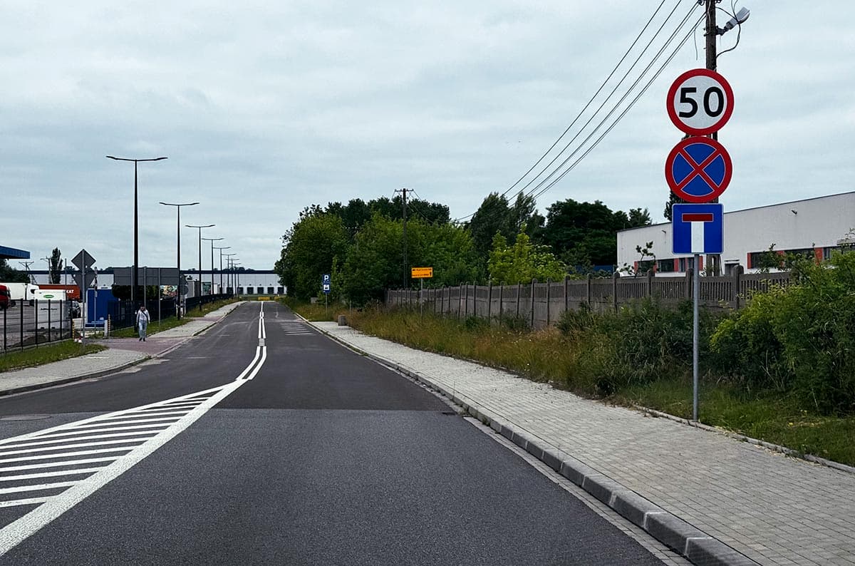 Zapowiadali nową drogę już w 2022 roku. Powstała tylko jej część