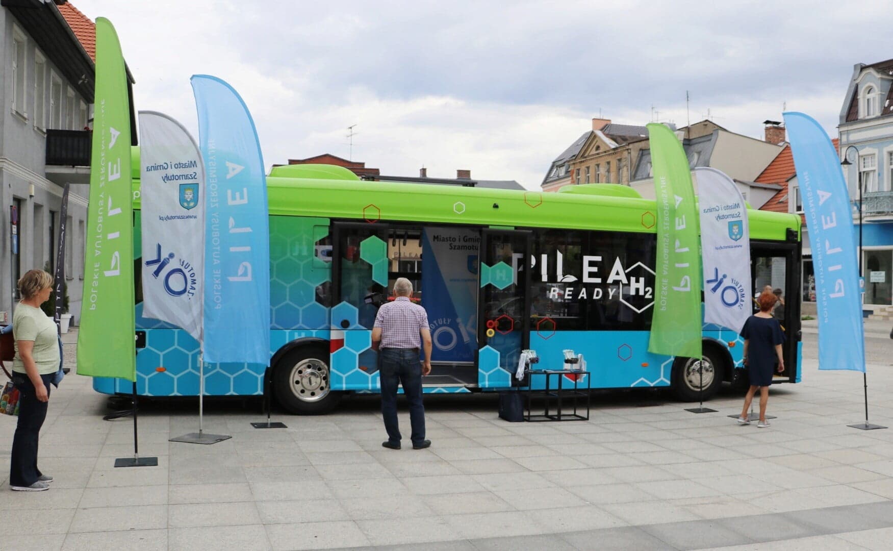 Nowe informacje w sprawie przetargu na autobus elektryczny. Są zatrzymania i zarzuty