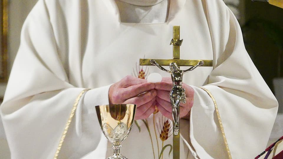 Liczne zmiany wśród duchownych w parafiach powiatu świeckiego