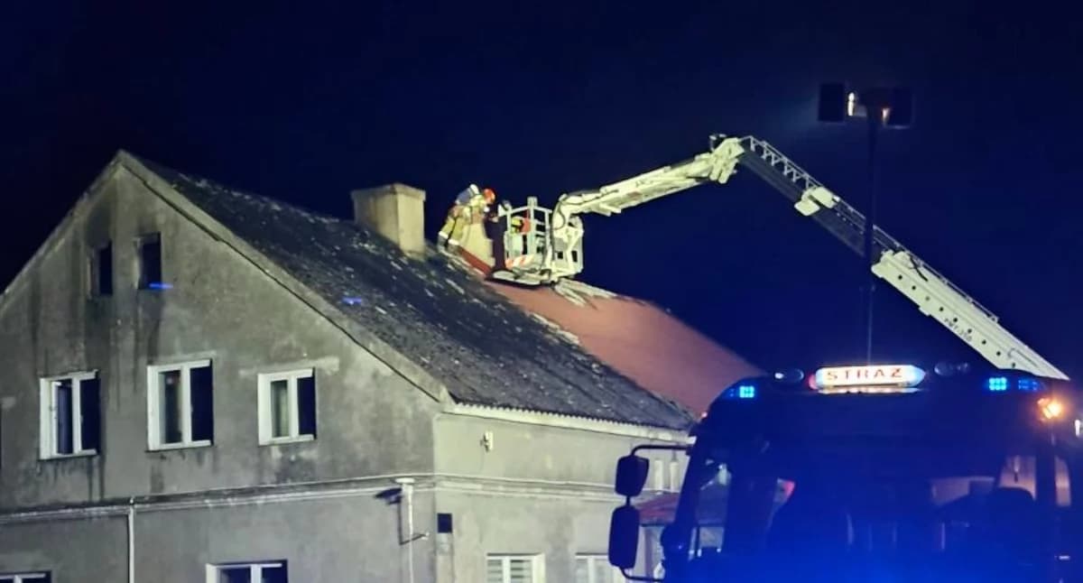 Nocny dramat w Mostkowie. Mieszkańcy ewakuowani