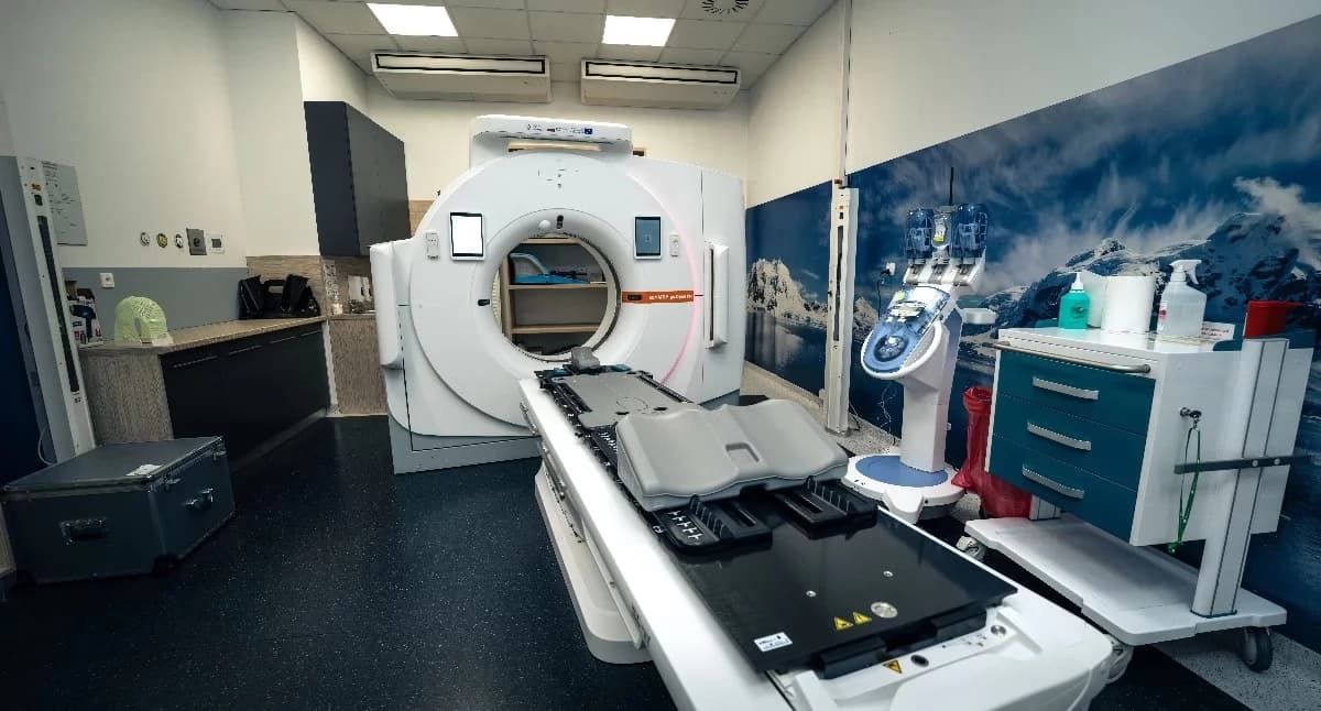 Ponad 30 mln zł dla onkologii na Warmii i Mazurach. AI i radioterapia