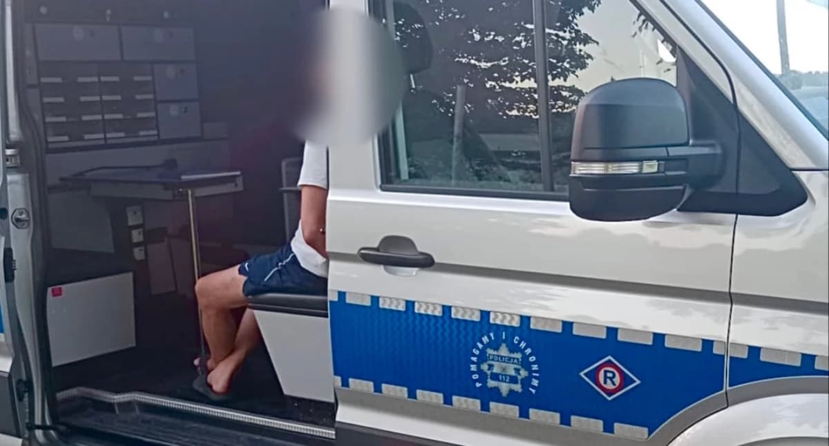 Pijany kierowca jechał wężykiem, świadkowie wezwali policję
