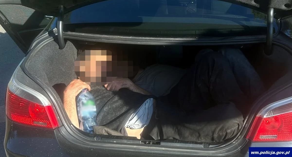 Obywatel Ukrainy przewoził osoby nielegalnie przebywające na terytorium Polski