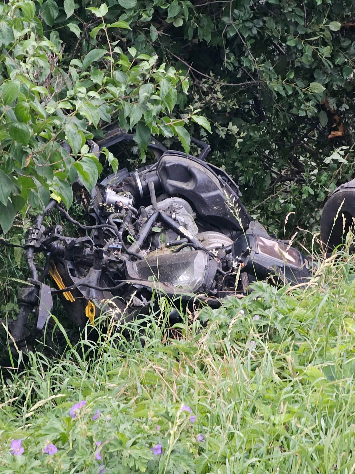 Wypadek motocyklisty na szosie między Gnieznem a Witkowem
