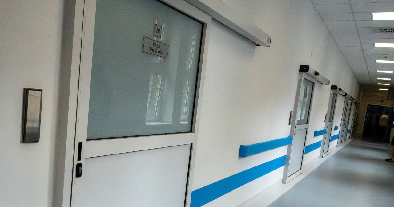 Atak nożownika w szpitalu w Jastrzębiu-Zdroju. Są ranni