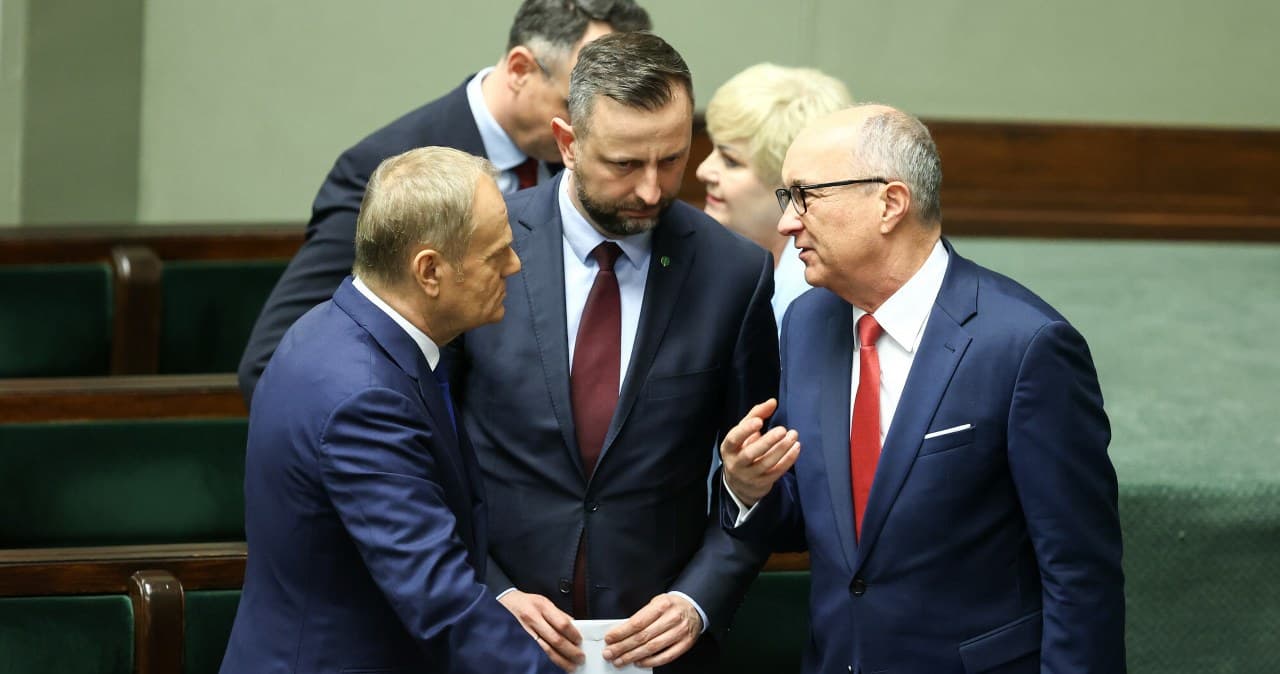 Mniejsi koalicjanci grillują Tuska i KO za aferę. "Koncertowo dali ciała"