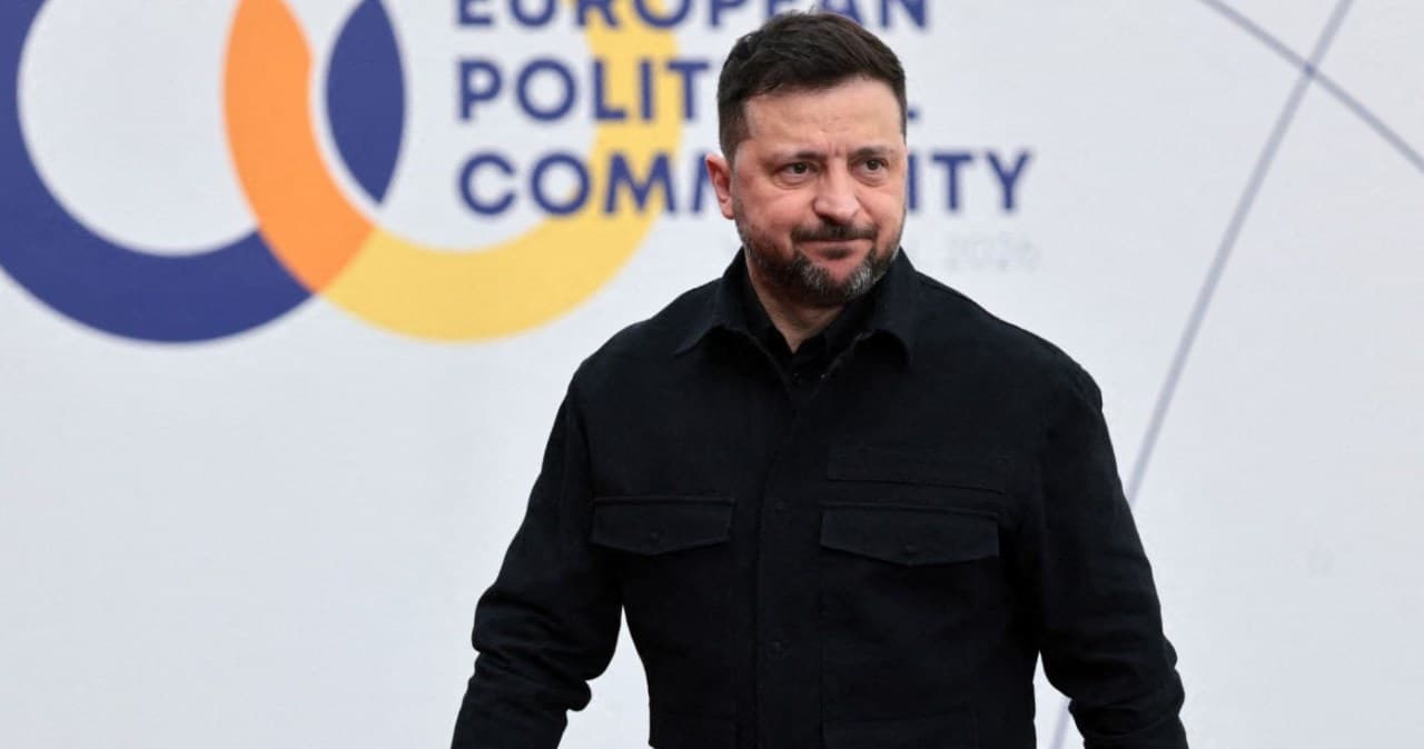 Kolejny kraj chce cofnąć odznaczenie Zełenskiemu. Powołują się na Polskę