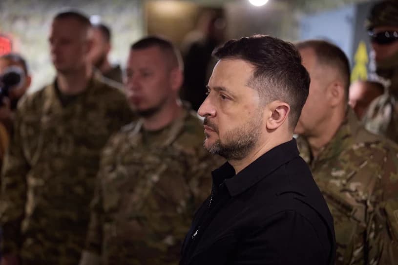 Nacjonalistyczna twarz Zełenskiego. Żołnierz o "radzieckich mechanizmach"