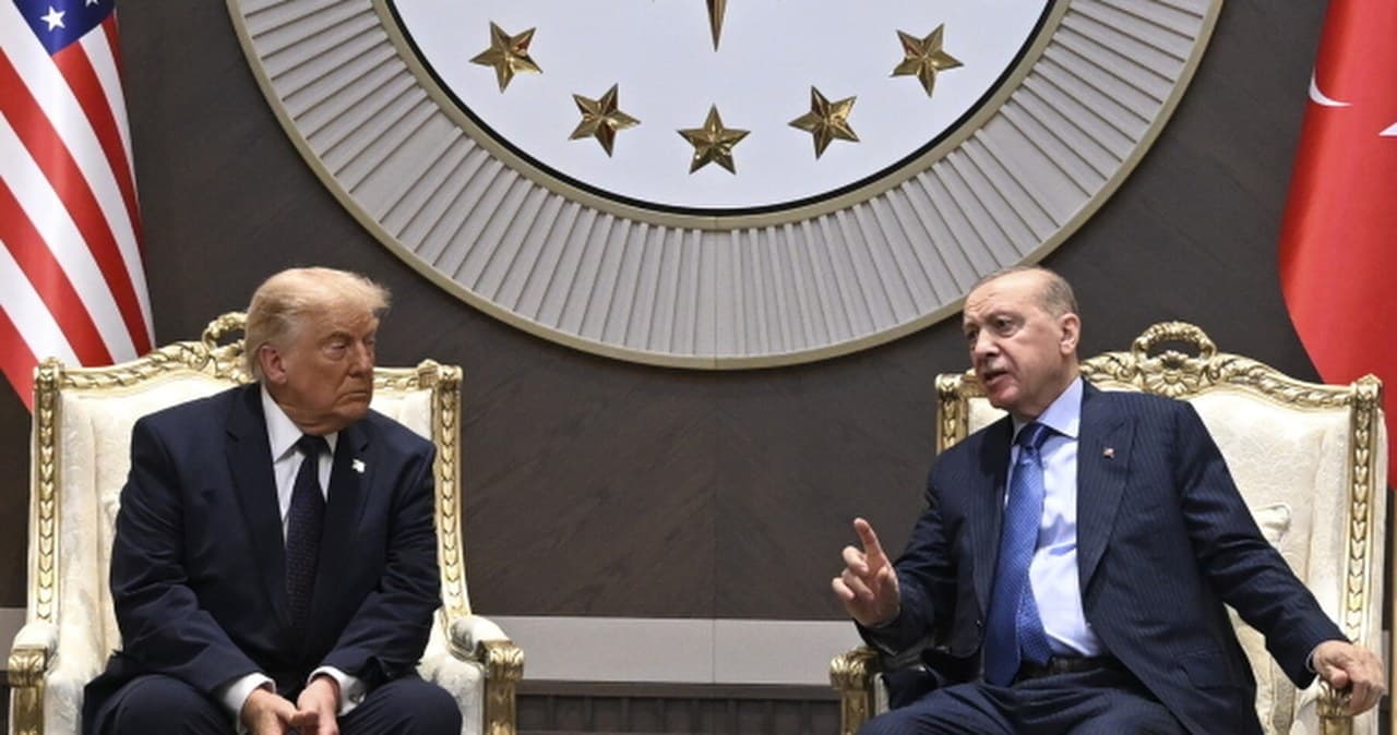 "Moglibyśmy wycofać wszystkich żołnierzy". Trump ostrzega sojuszników