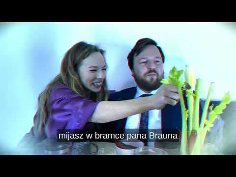 Europoseł smacznie śpi