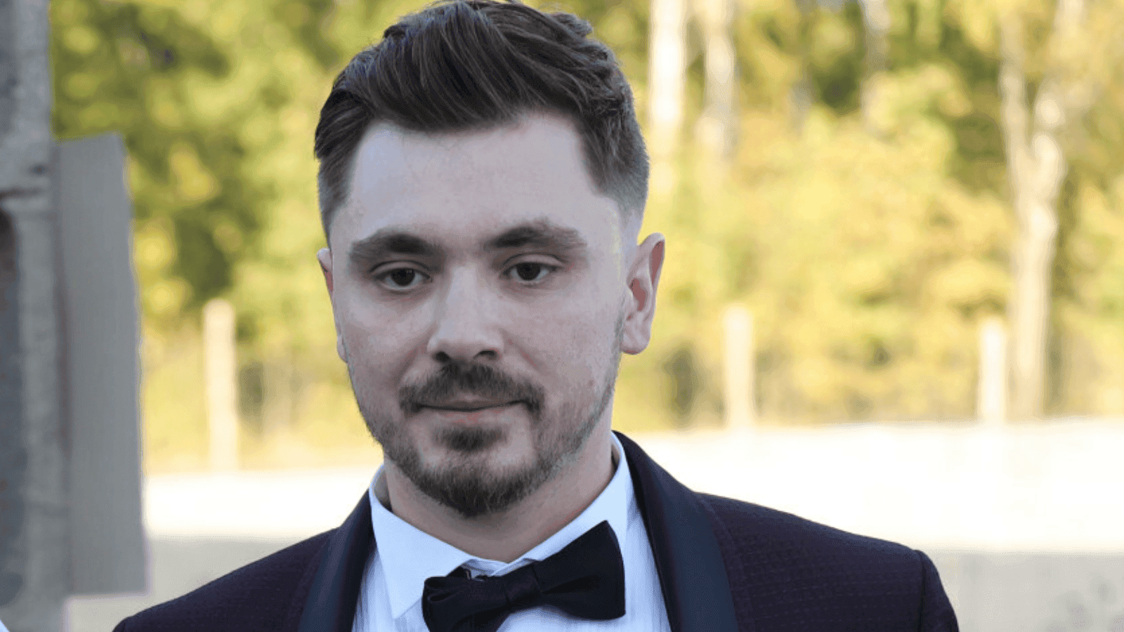 Plotki o zamkniętym ośrodku to jedno, a prawda zaskoczyła wszystkich. Daniel Martyniuk w wojsku