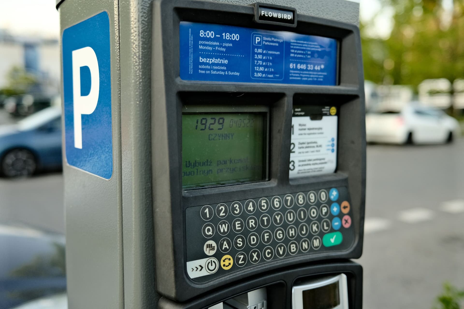 Uwaga na fałszywe SMS-y o nieopłaconym parkingu.