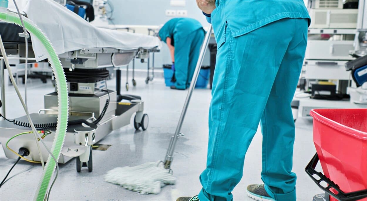 Przasnyski szpital obcina nocne dyżury salowym. Celem: zachowanie stabilności finansowej placówki