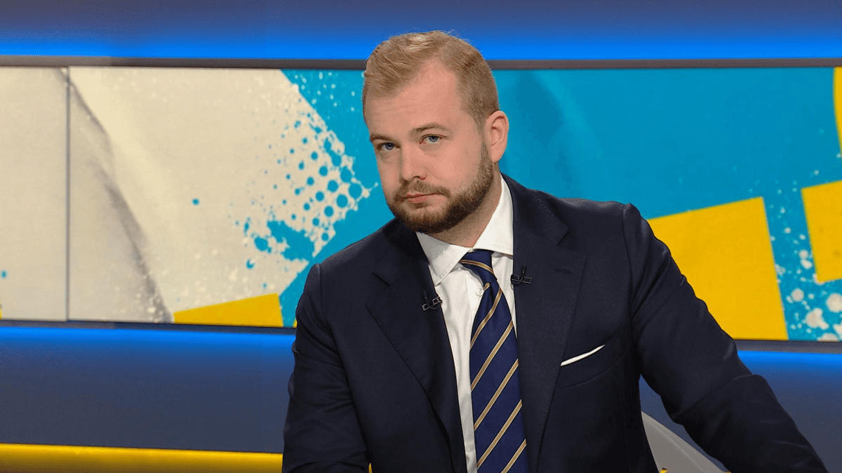 "Tusk robił to samo". Polityk PiS o taktyce Morawieckiego
