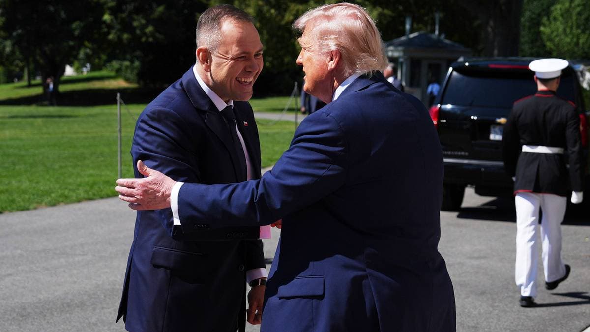 "Dzięki ścisłej współpracy prezydentów". Nawrocki składa życzenia USA