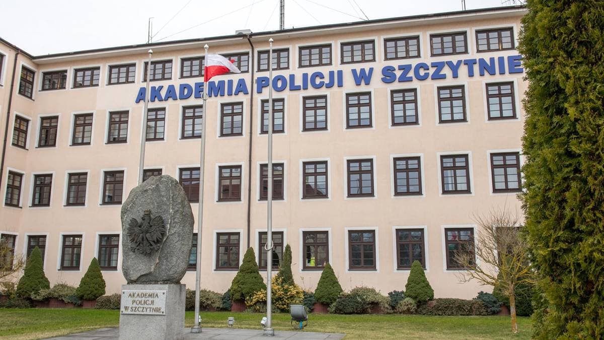Fałszywe informacje o Ukraińcach w policji. Stanowcza reakcja KGP
