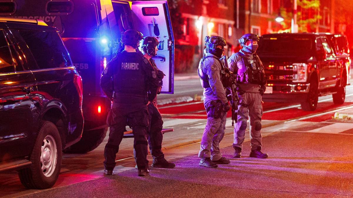 Strzały w Toronto. Są ofiary śmiertelne, sprawca wciąż na wolności