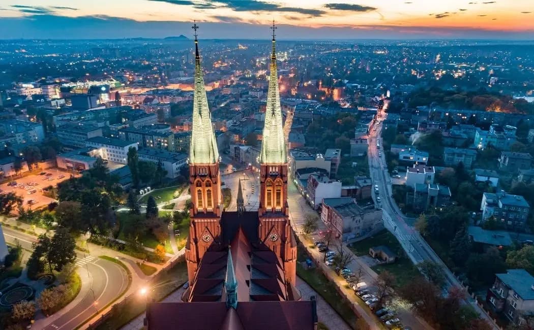 Gazociąg przed drogą – na Grota-Roweckiego trwa ważny etap robót
