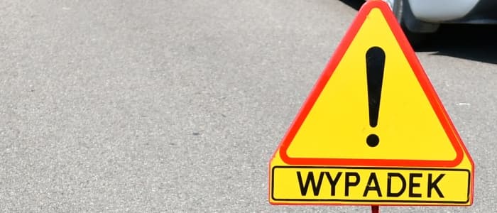 Tragiczny wypadek w Podlaskiem. Samochód uderzył w przepust kolejowy. Zginął kierowca