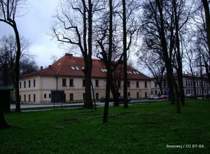 Upał nie odpuszcza zwierzętom. W Krzeszowicach przypominają zasady opieki